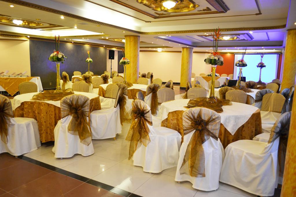 Golden Palace ลาปาซ ภายนอก รูปภาพ