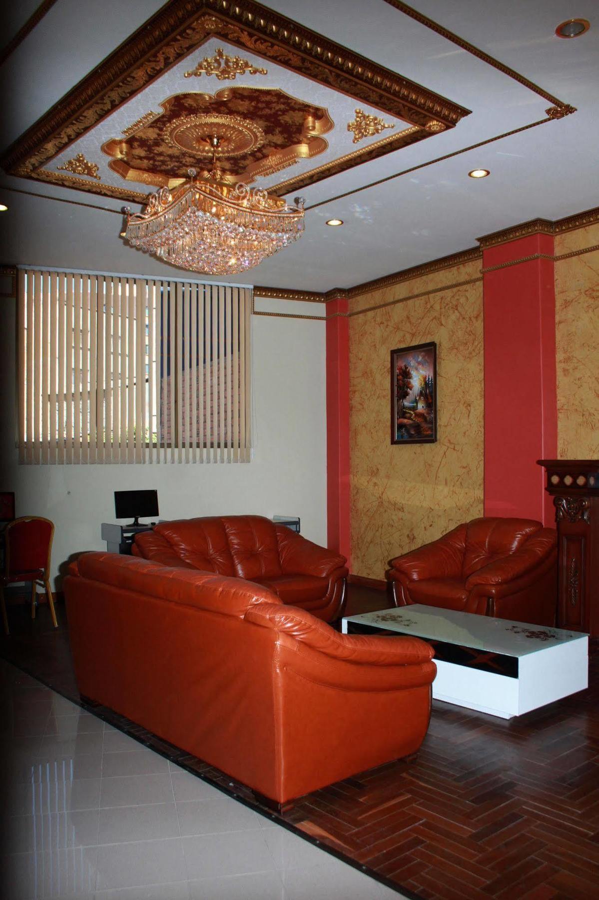 Golden Palace ลาปาซ ภายนอก รูปภาพ