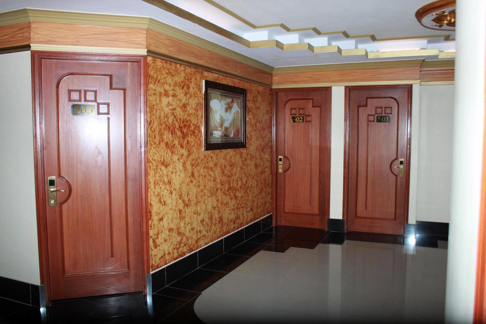 Golden Palace ลาปาซ ภายนอก รูปภาพ